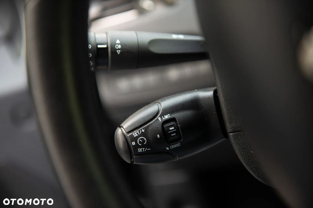 Peugeot 208 PureTech 68 Active - 32