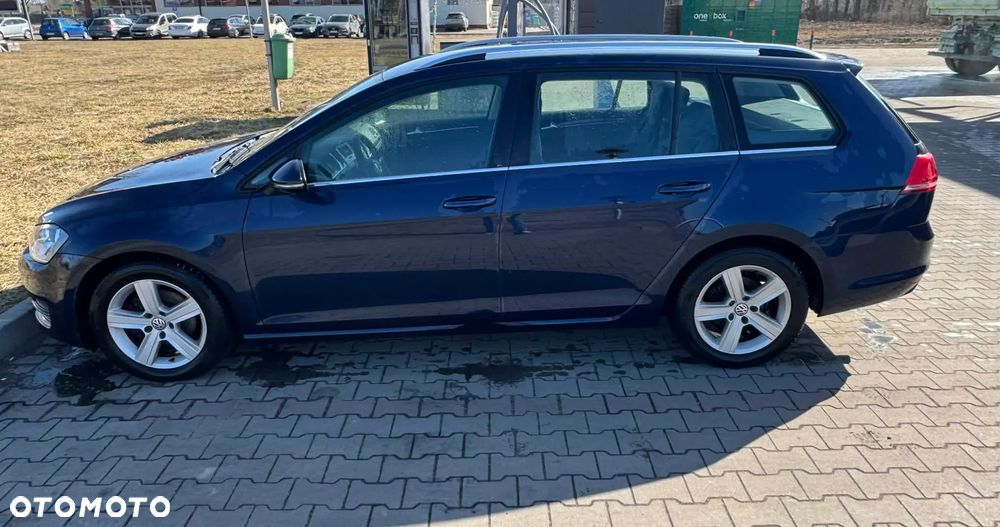 Volkswagen Golf 1.6 TDI BMT Highline - 11