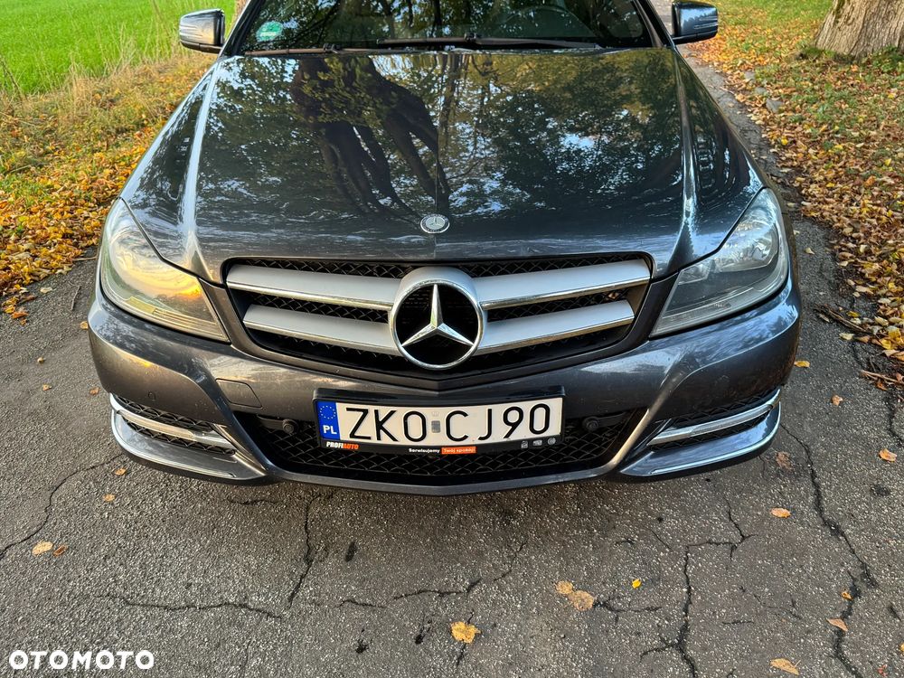 Mercedes-Benz Klasa C 180 BlueEFFICIENCY - 29