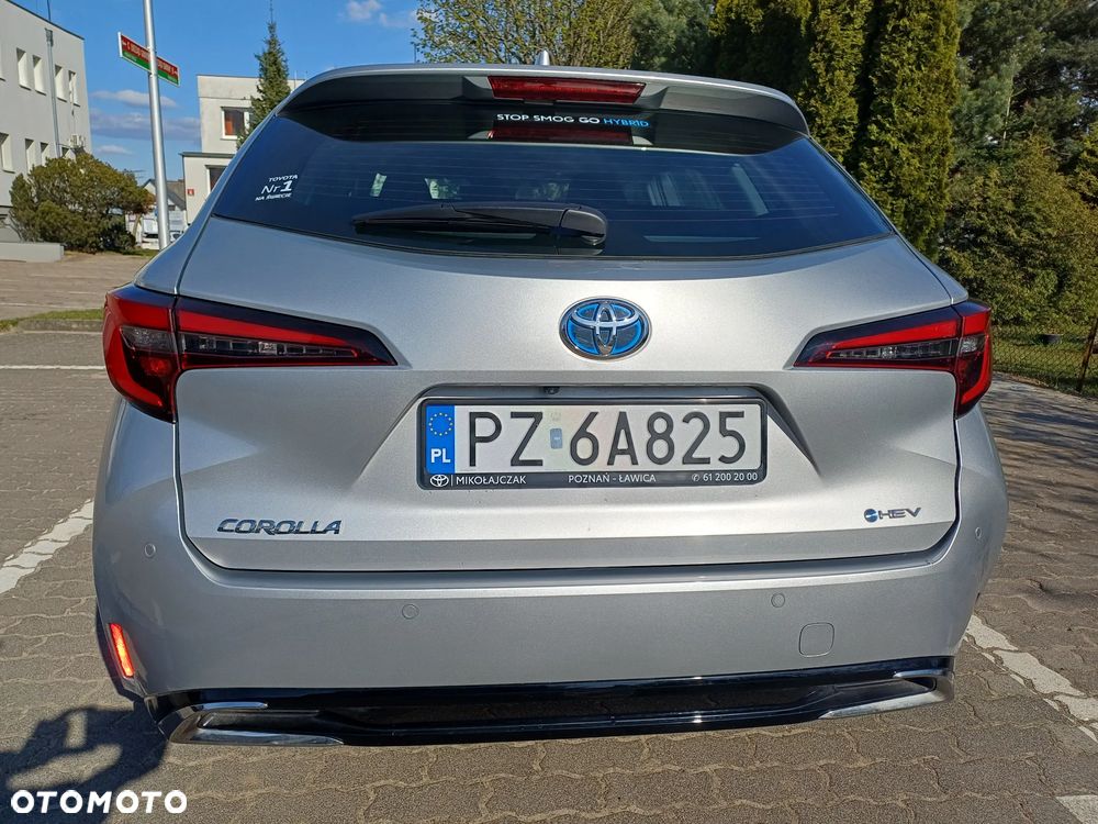 Toyota Corolla 2.0 Hybrid Comfort - 6