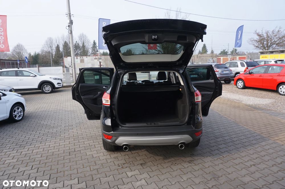 Ford Kuga 2.0 TDCi 2x4 Titanium - 15