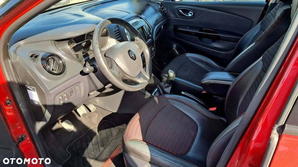 Renault Captur 0.9 Energy TCe Helly Hansen - 5