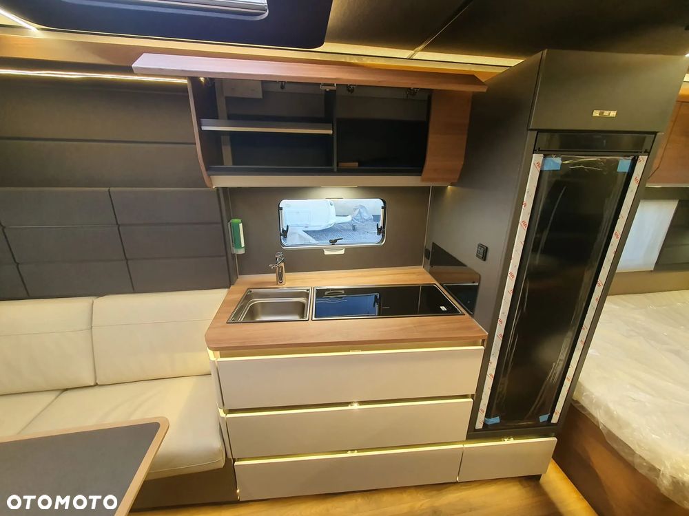 KNAUS AZUR 500 FU - 8