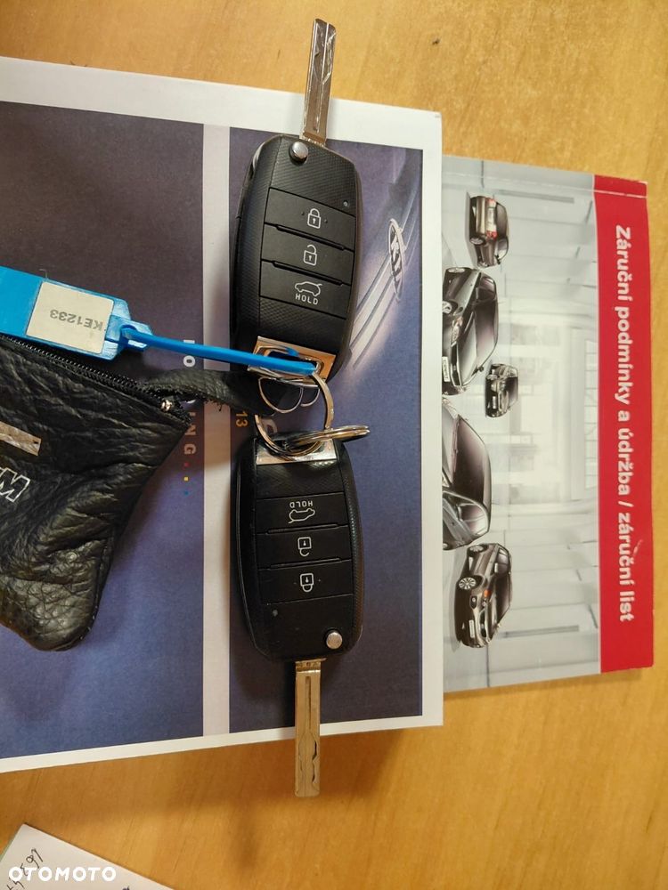 Kia Ceed 1.4 CVVT Dream-Team Edition - 15