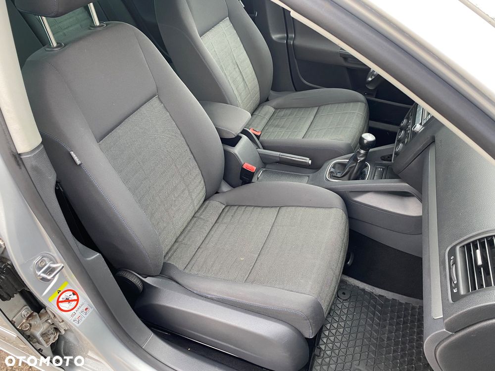 Volkswagen Golf 1.6 United - 27