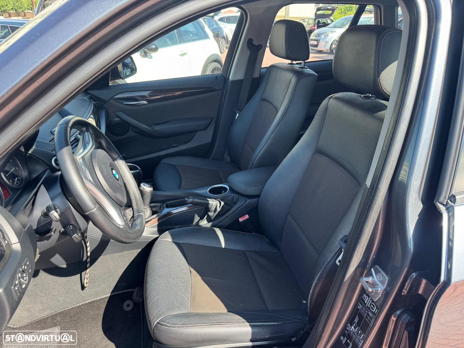 BMW X1 16 d sDrive xLine - 17