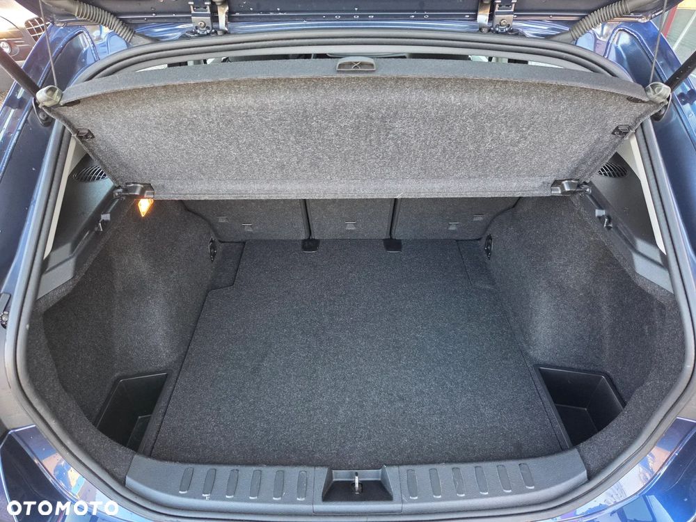 BMW X1 xDrive18d xLine - 9