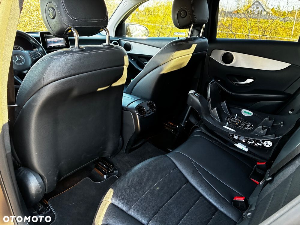 Mercedes-Benz GLC - 9