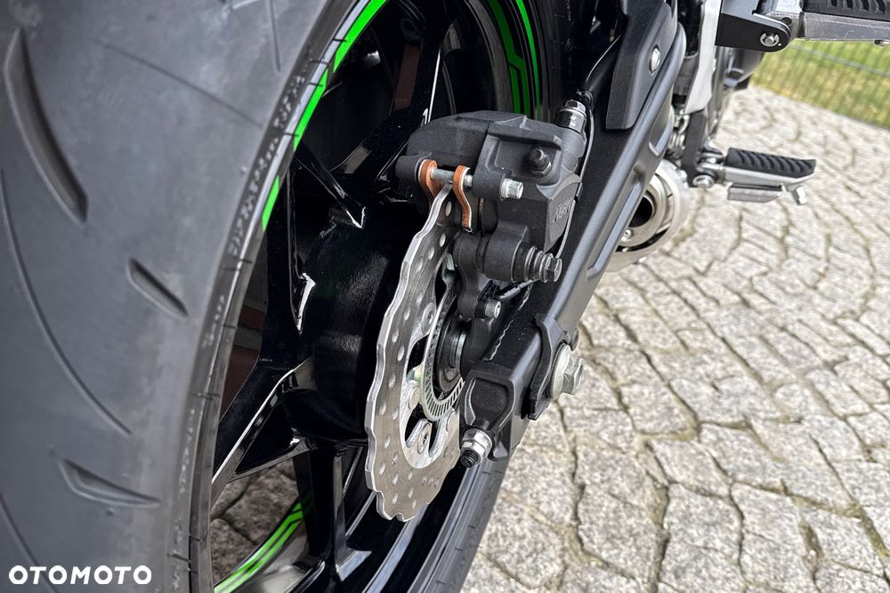 Kawasaki Z 650 - 13