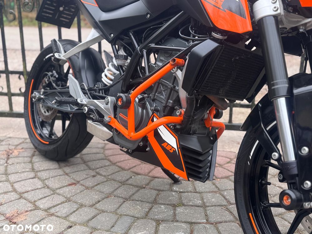 KTM Duke - 12