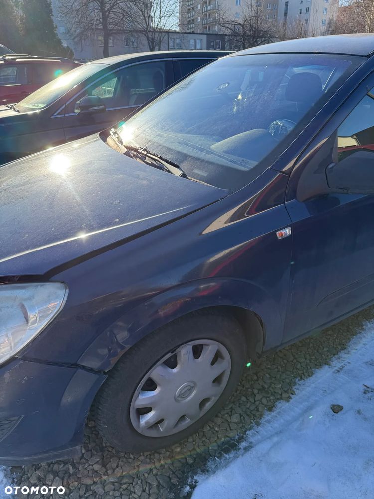 Opel Astra - 4