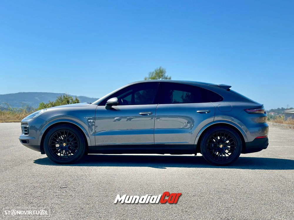 Porsche Cayenne Coupé E-Hybrid - 6
