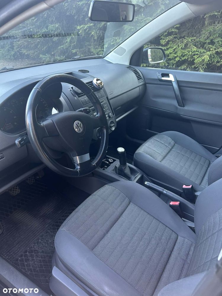 Volkswagen Polo 1.2 Tour - 6
