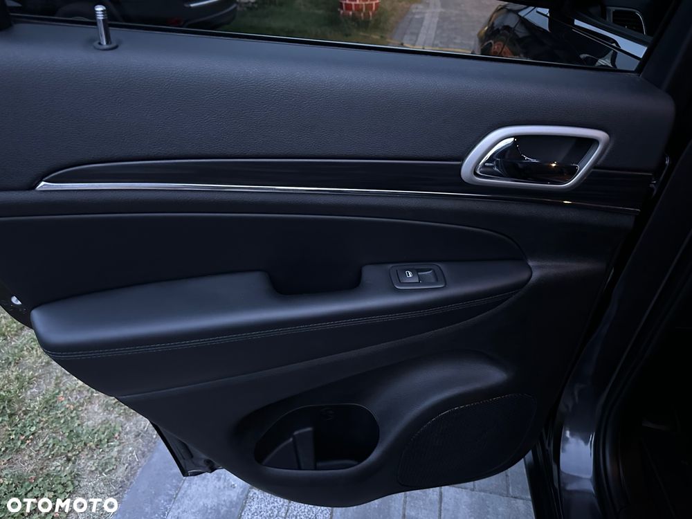 Jeep Grand Cherokee 3.6 V6 Limited - 24