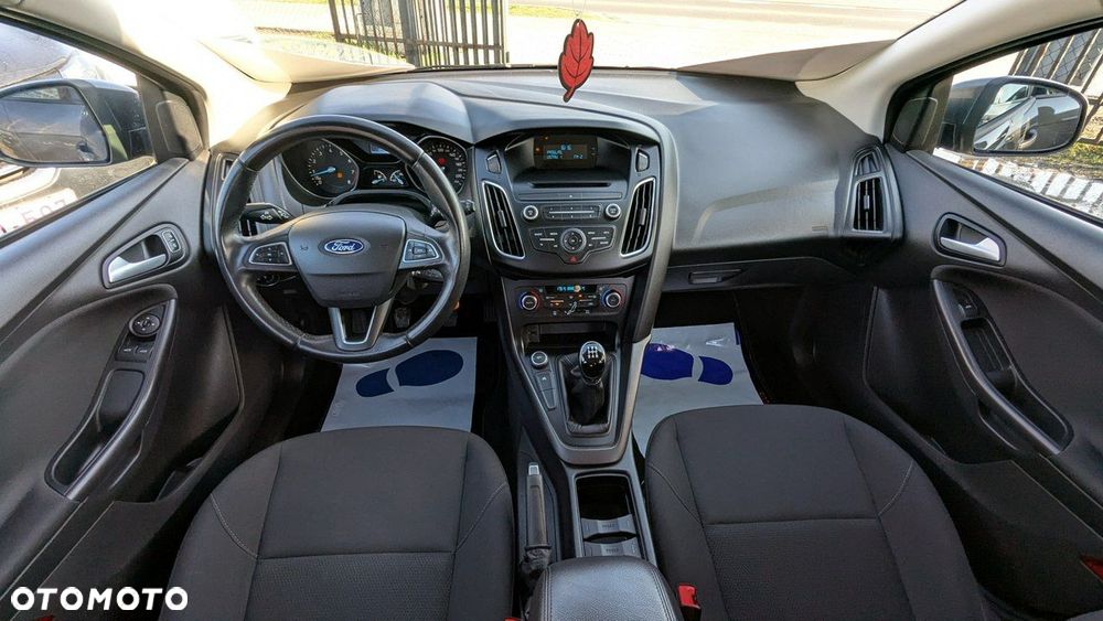 Ford Focus - 16