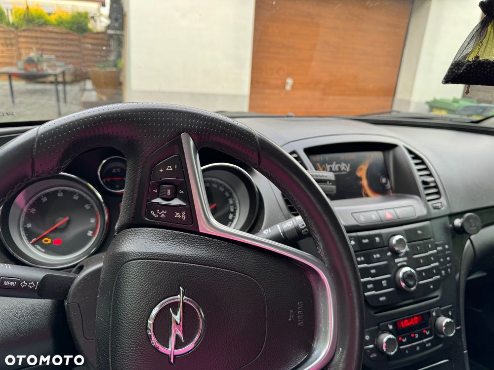 Opel Insignia 2.0 T Sport - 10