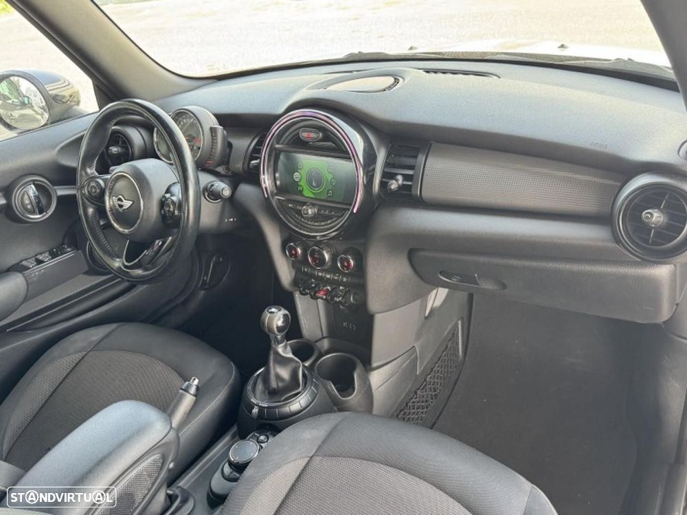 MINI Cabrio Cooper D - 22