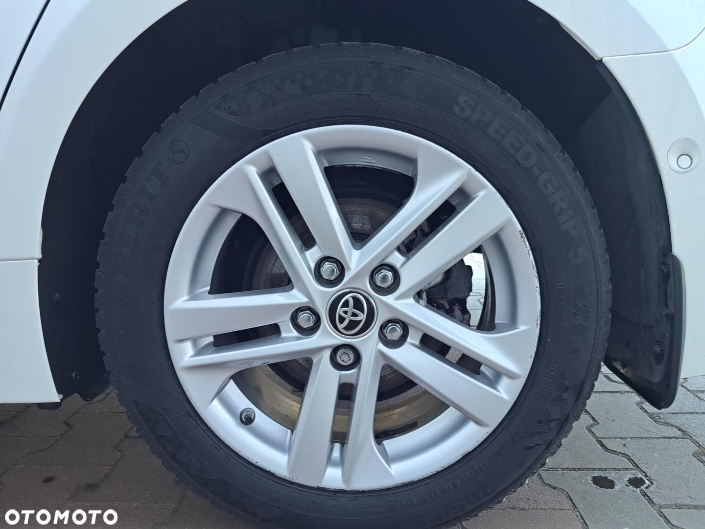 Toyota Corolla - 14