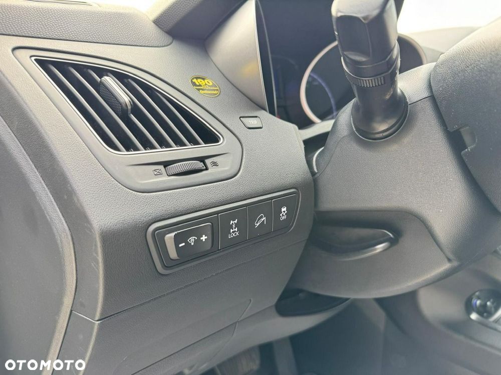 Hyundai ix35 - 24