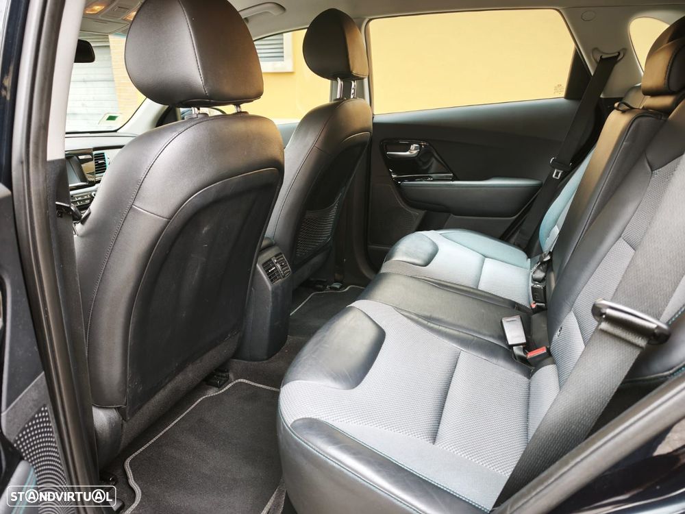 Kia e-Niro - 22
