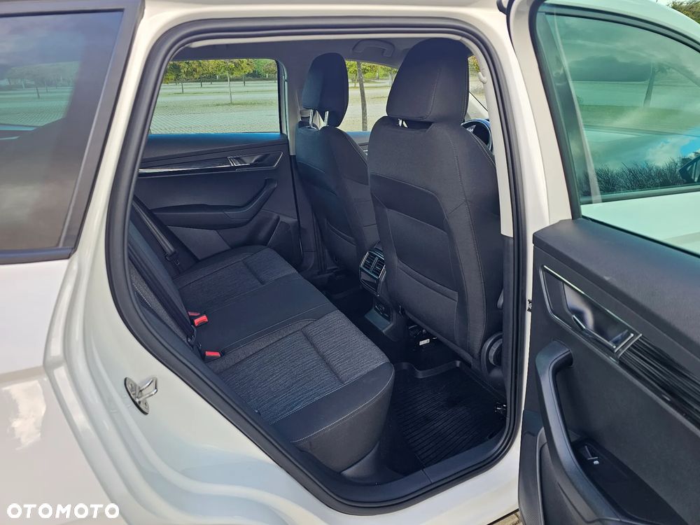 Skoda Karoq 1.6 TDI SCR DSG Style - 11