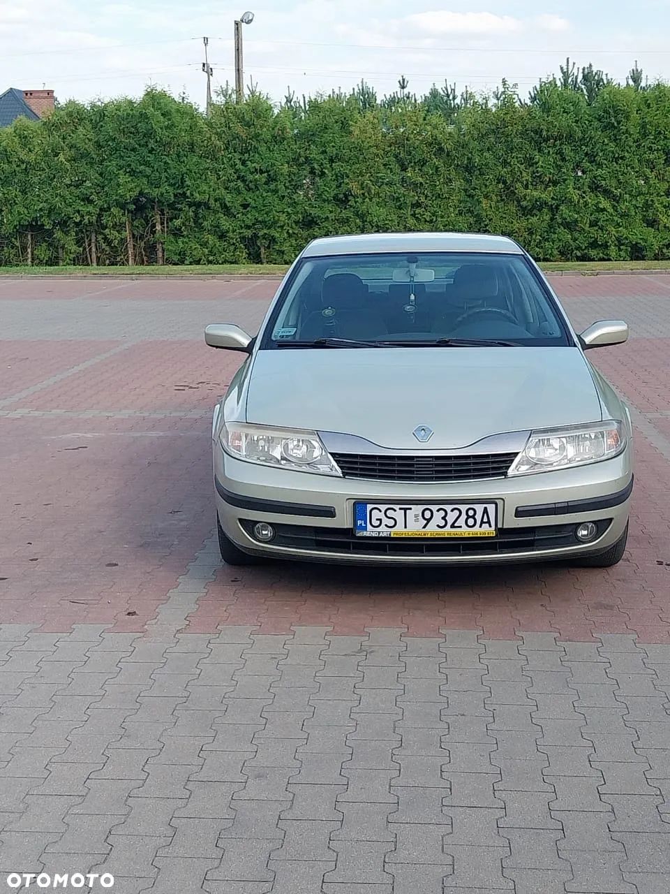 Renault Laguna 1.6 Concorde - 1