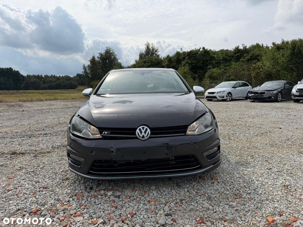 Volkswagen Golf - 3