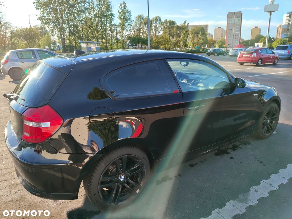 BMW Seria 1 - 12