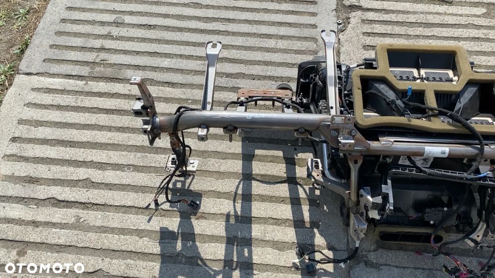 NAGRZEWNICA DMUCHAWA STELAŻ BMW G20 7942094 6804040 - 2
