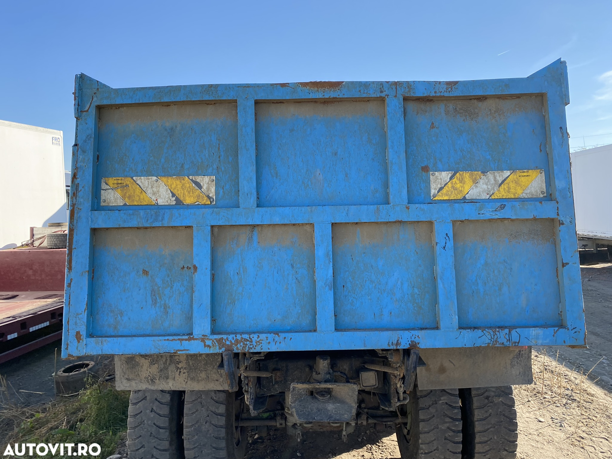 Bena 8x4 cu semisasiu ( 7 m ) + cilindru basculare + bazin ulei VOLVO MAN RENAULT DAF MERCEDES SCANIA IVECO - 4
