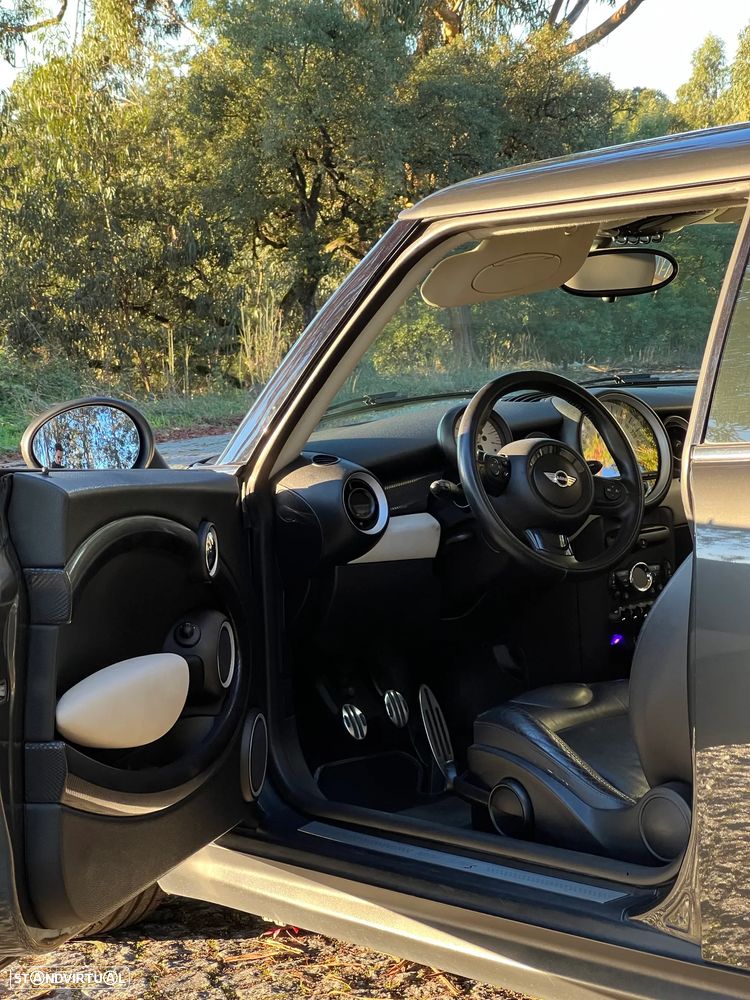 MINI 3 Portas Cooper S - 14