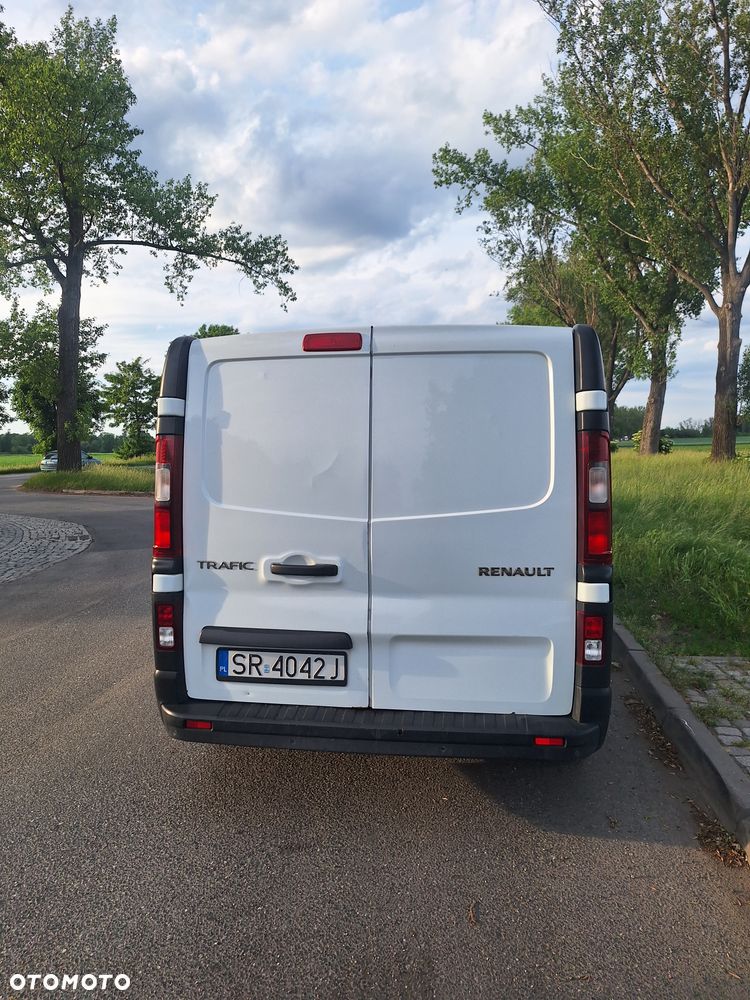 Renault Trafic - 8