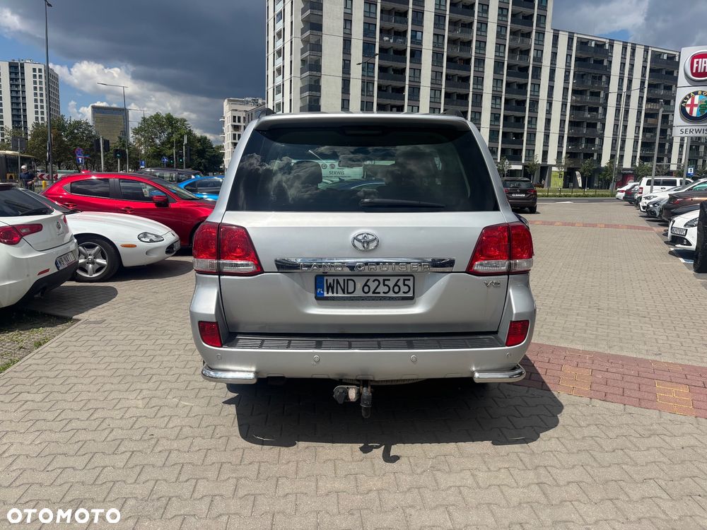 Toyota Land Cruiser LC 4.5 D-4D Prestige - 18