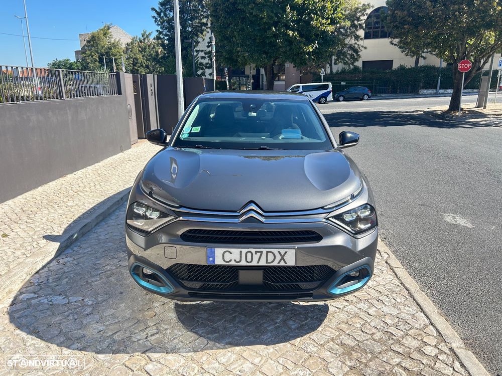 Citroen E-C4 X