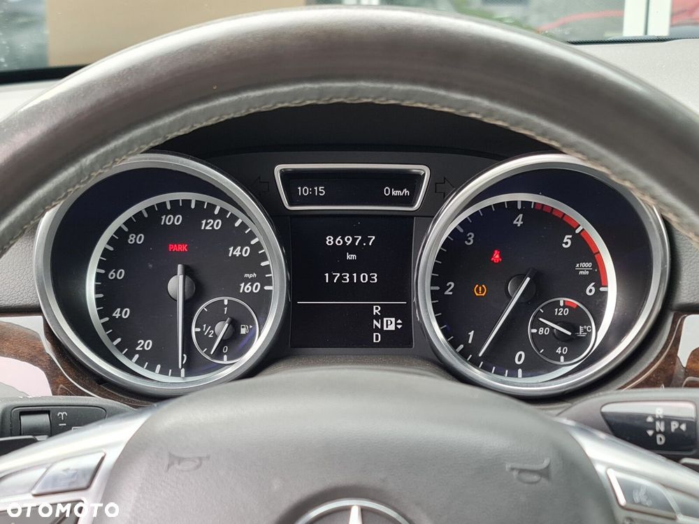 Mercedes-Benz ML 350 BlueTec 4-Matic - 20