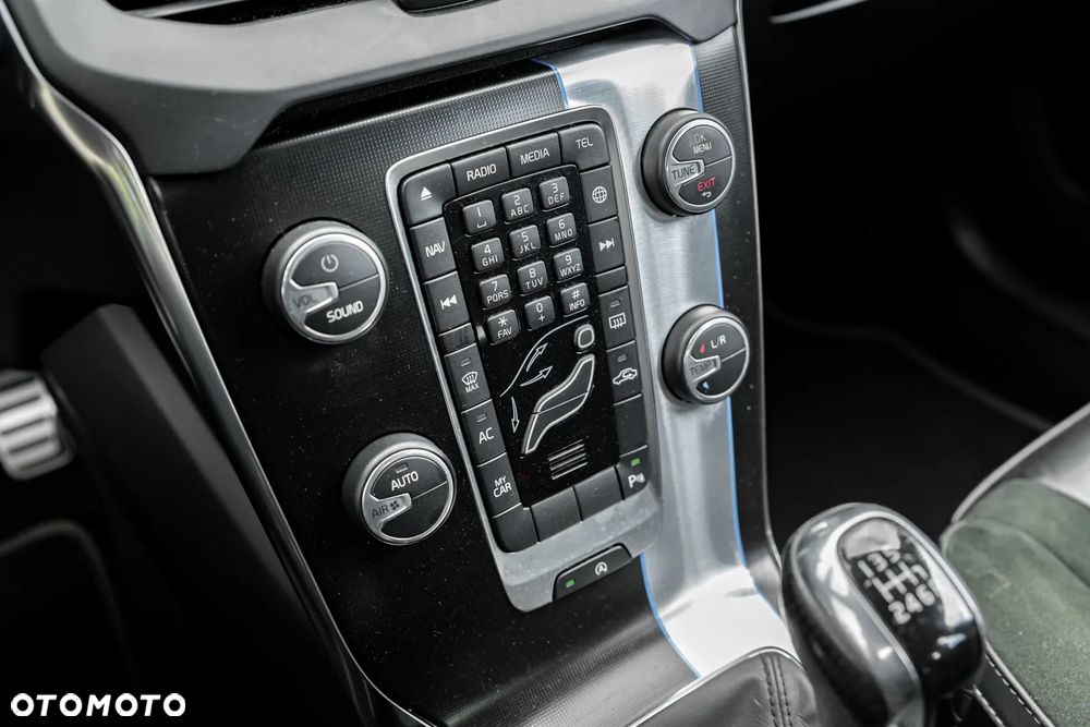 Volvo V40 D4 Drive-E Kinetic - 32