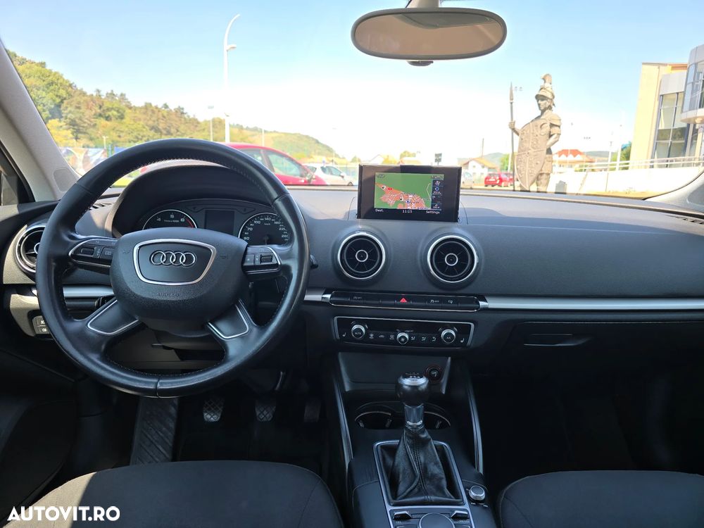 Audi A3 Sportback - 8
