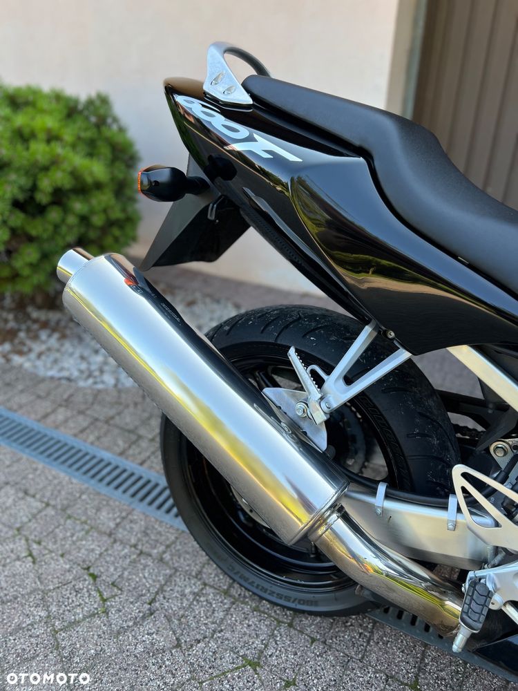 Honda CBR - 16