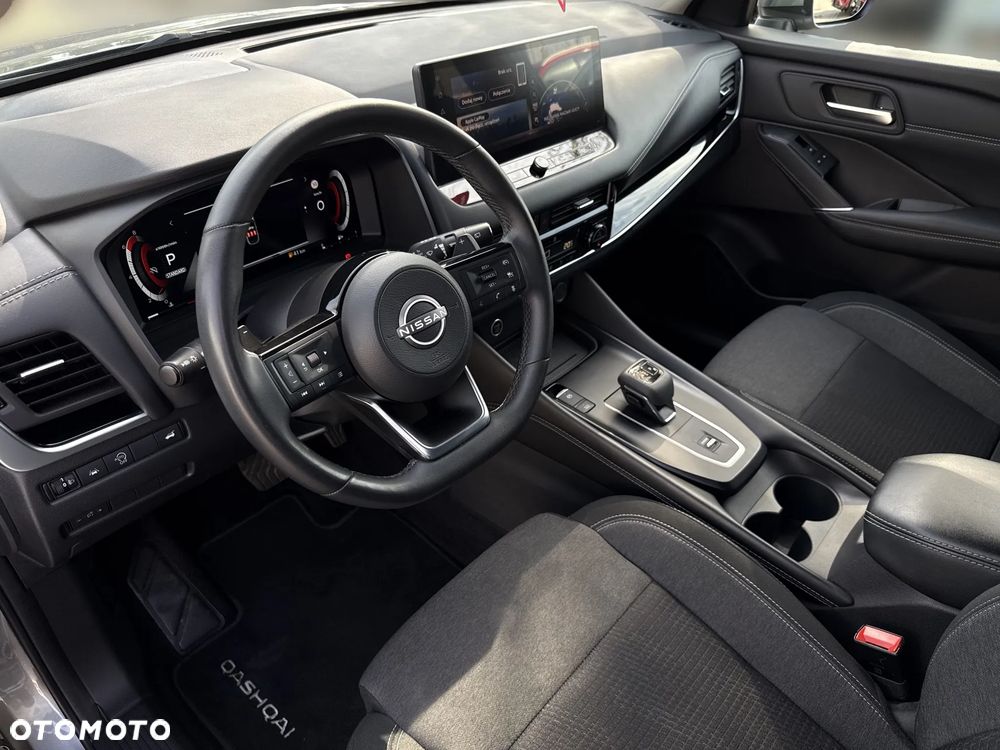 Nissan Qashqai 1.3 DIG-T mHEV N-Connecta Xtronic - 10