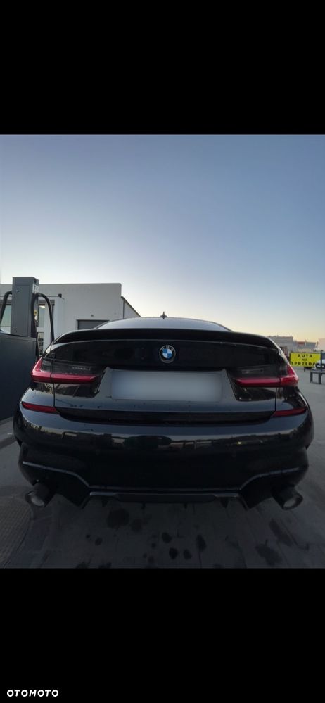 BMW Seria 3 320d xDrive - 4