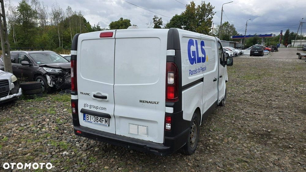 Renault Trafic - 10