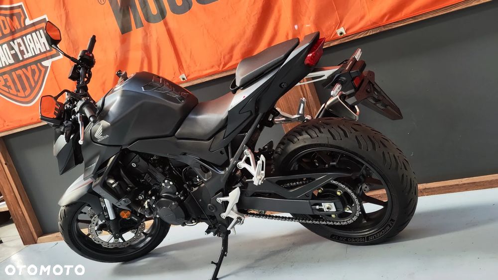 Honda Hornet - 8