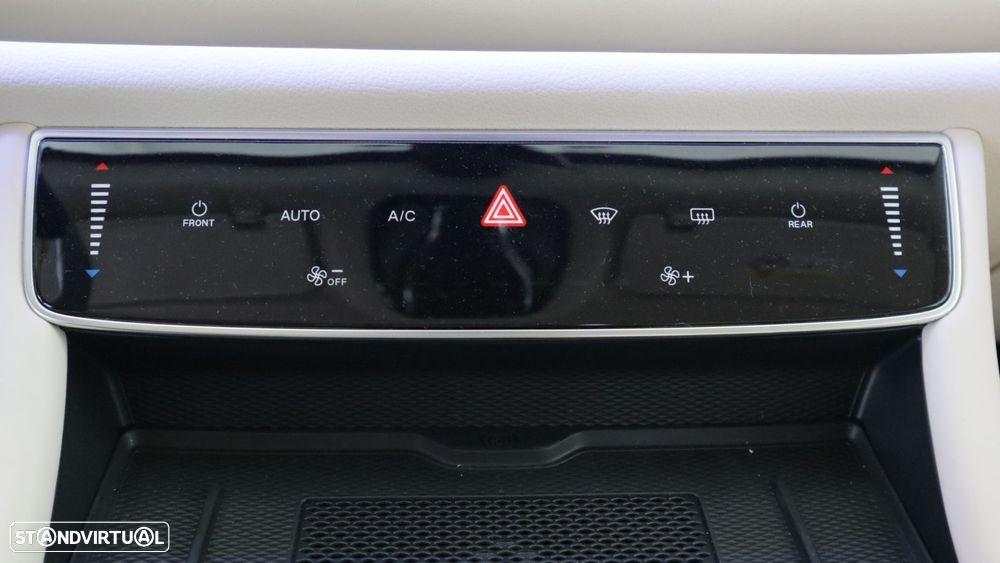 Voyah Dream 109 kWh Luxury - 19