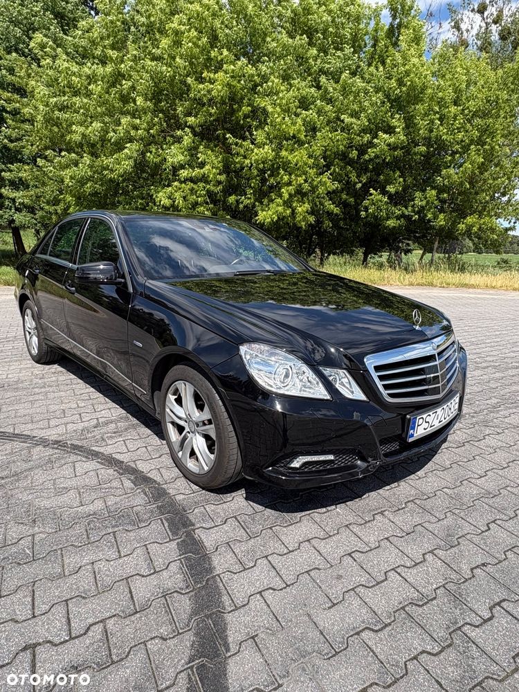 Mercedes-Benz Klasa E 250 CGI BlueEFFICIENCY Avantgarde - 7