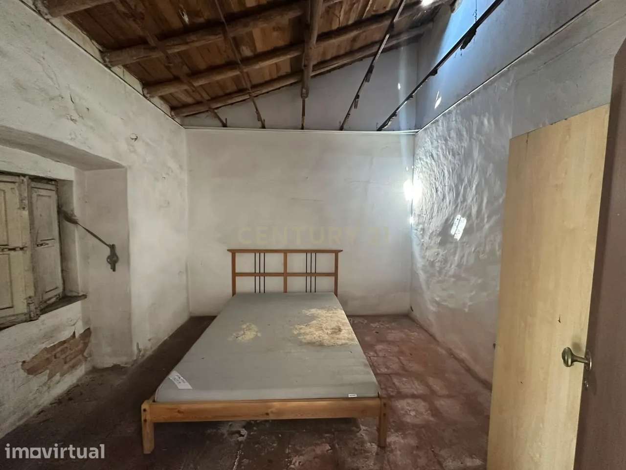 BERINGEL - 350m2 - Oportunidade de Investimento com Elevado Potencial, - Grande imagem: 3/21