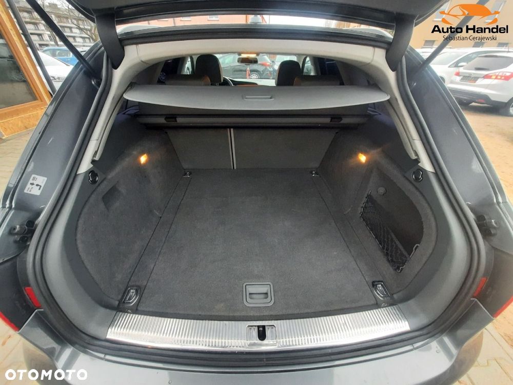 Audi A4 Avant - 13