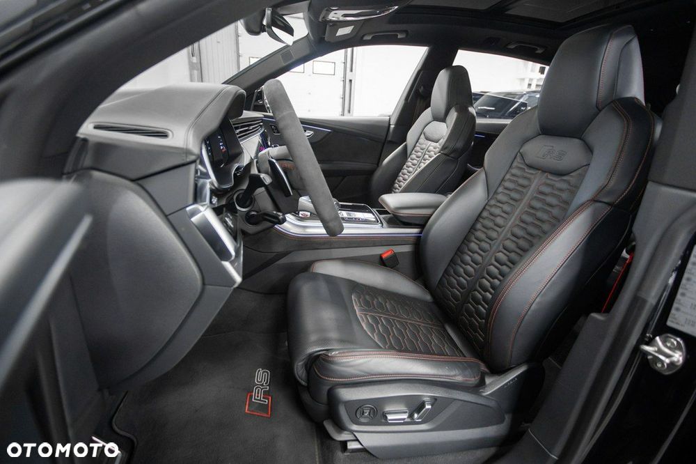 Audi RS Q8 - 20