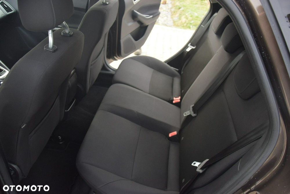 Ford Focus 1.5 EcoBlue STart-Stopp-System TITANIUM - 18