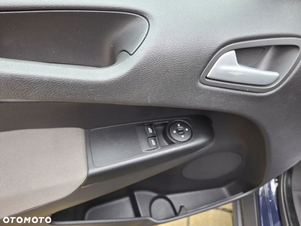 Ford Tourneo Courier 1.0 EcoBoost Ambiente - 15