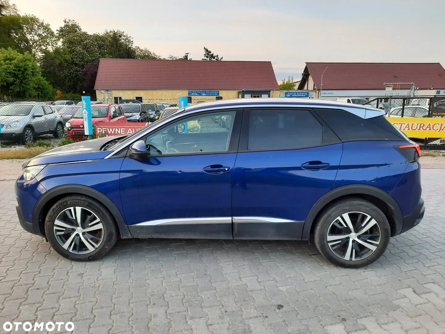 Peugeot 3008 1.5 BlueHDi Active S&S - 9